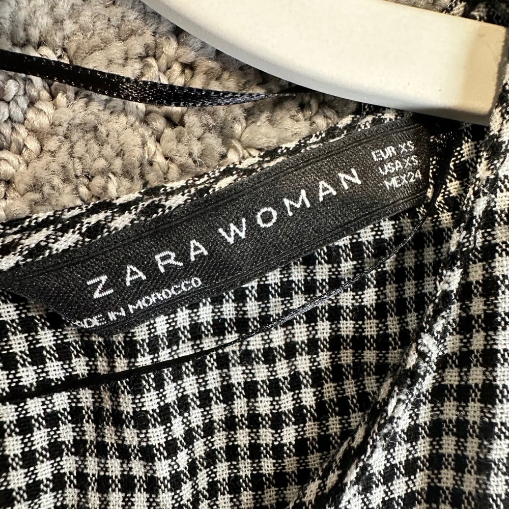 ZARA WOMAN Black White Gingham Peplum Ruffle Blouse Top Long Sleeve XS - Picture 3 of 5